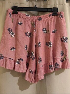 Women’s Floral Red Shorts(Source Unknown)